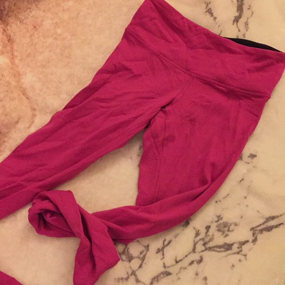 Lululemon Wunder Under Pant Raspberry (reversible) - Picture 7 of 7